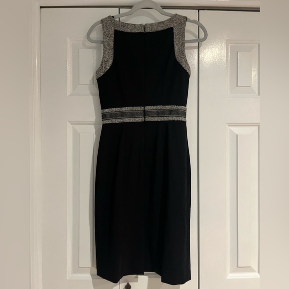 WHITE HOUSE BLACK MARKET MIDI BLACK DRESS - Picture 2 of 9